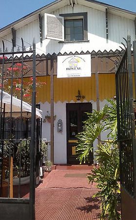 Hostal Casona De Chorrillos Vina del Mar Luaran gambar